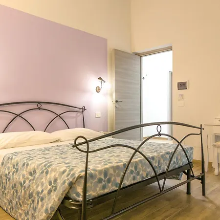 Agriturismo Podere Caneto Oliveto  Exterior photo